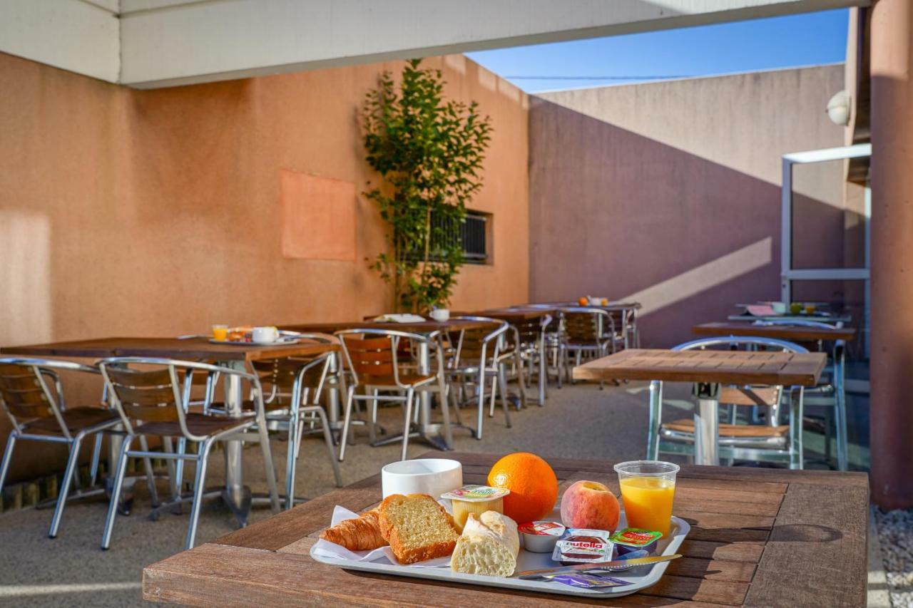 Ibis Budget Aubenas Bagian luar foto