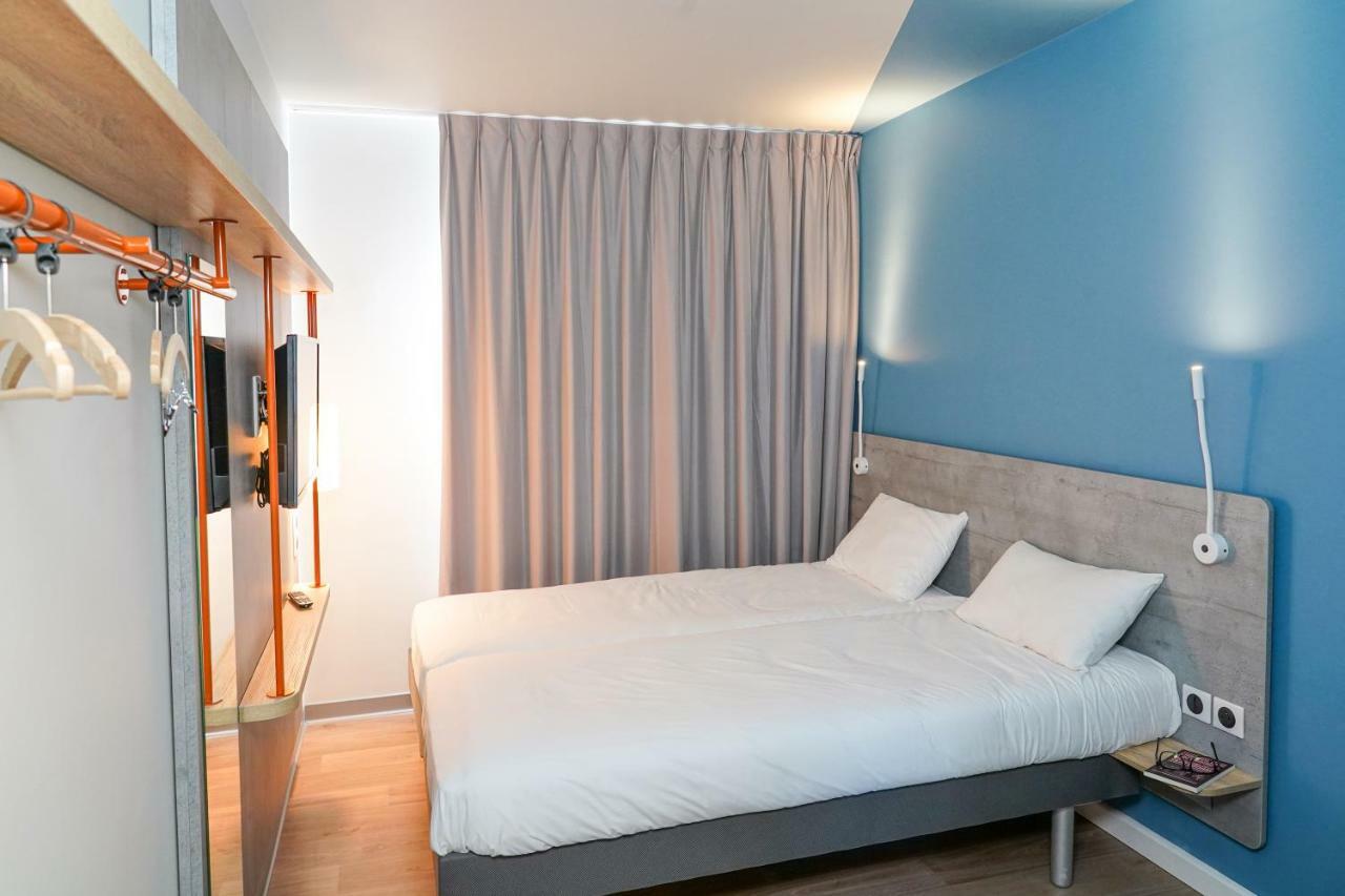 Ibis Budget Aubenas Bagian luar foto