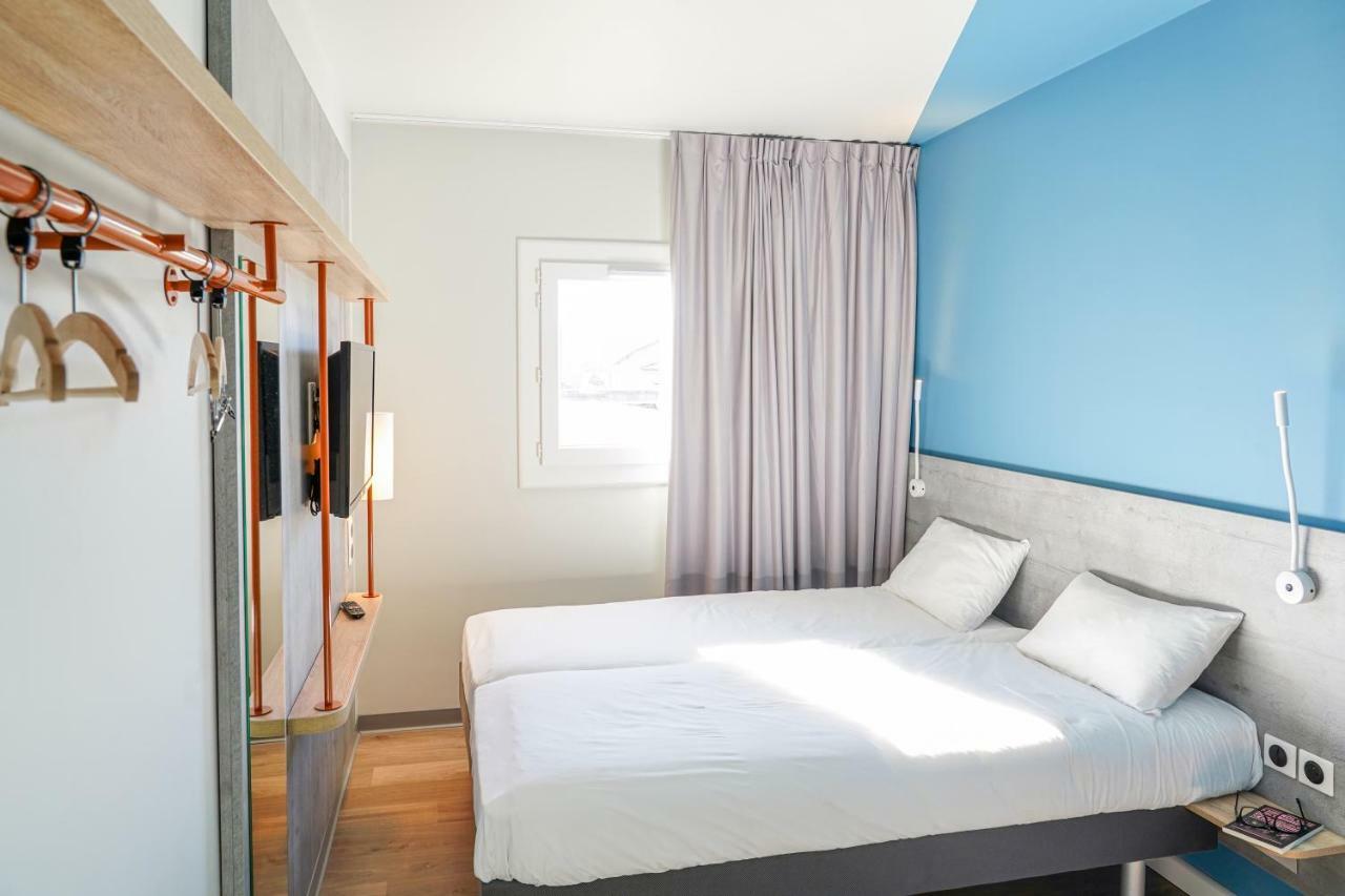 Ibis Budget Aubenas Bagian luar foto