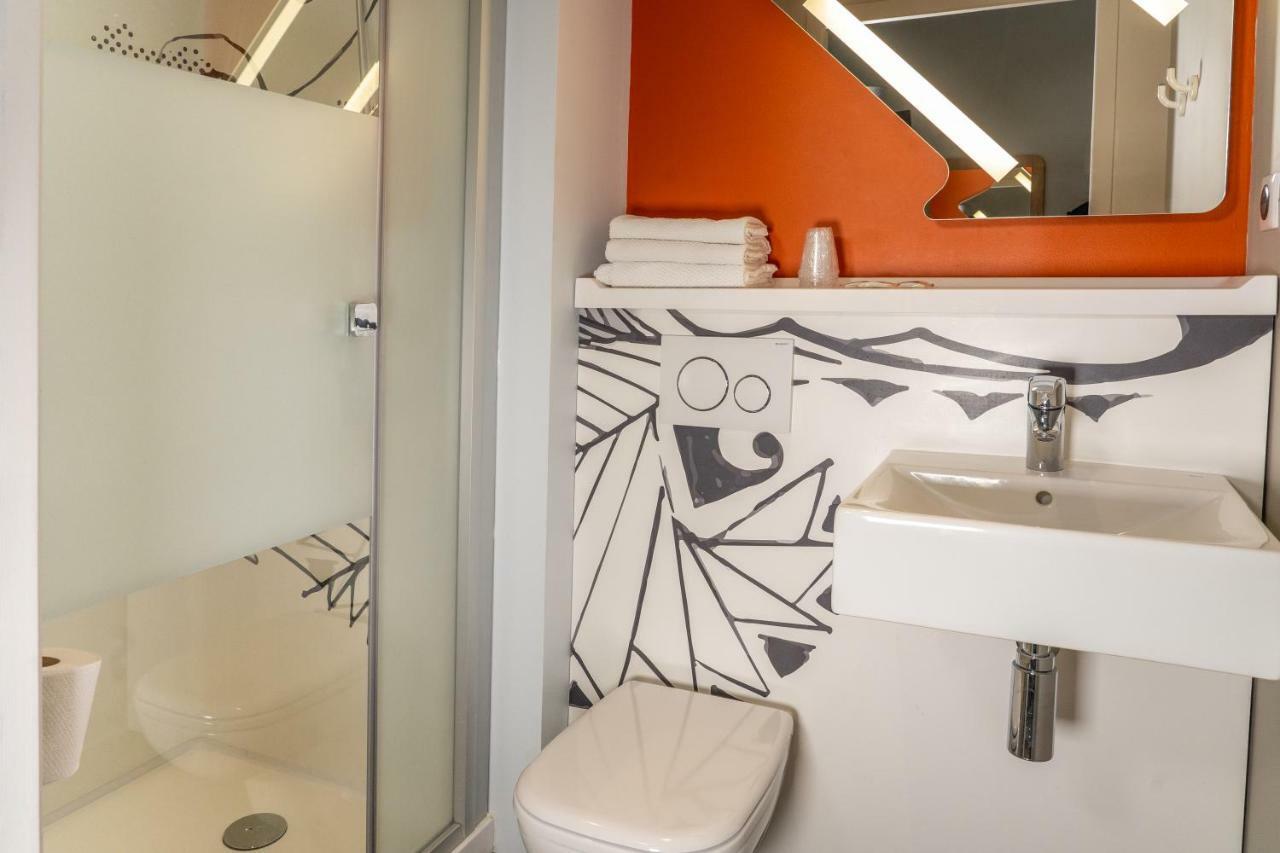 Ibis Budget Aubenas Bagian luar foto