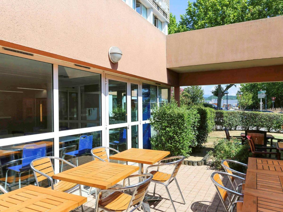 Ibis Budget Aubenas Bagian luar foto