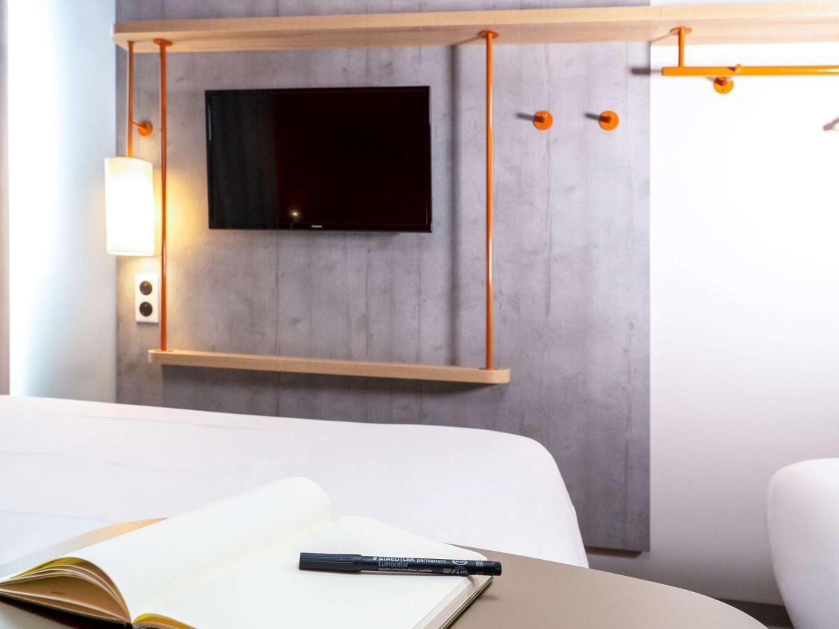 Ibis Budget Aubenas Bagian luar foto