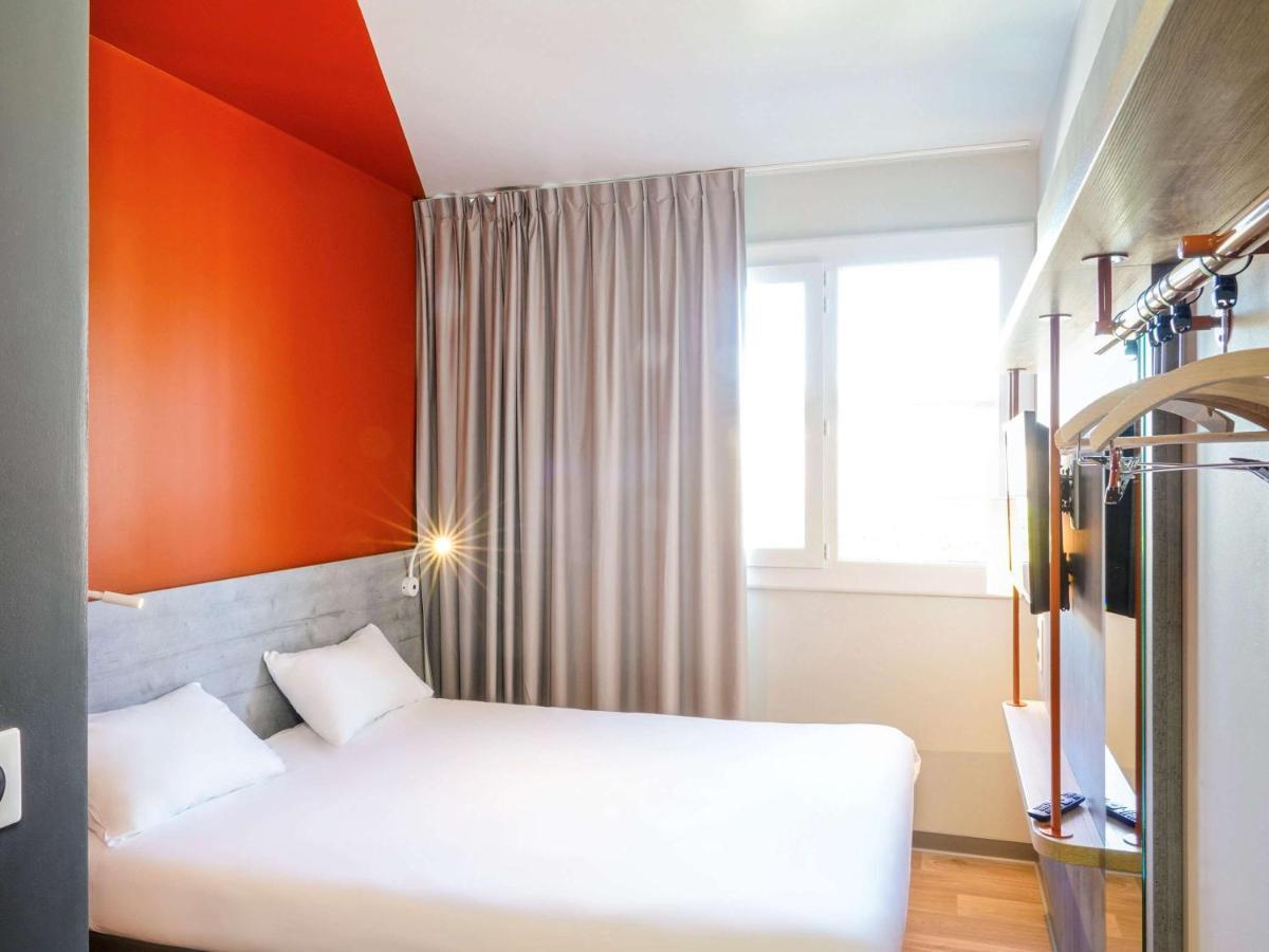 Ibis Budget Aubenas Bagian luar foto